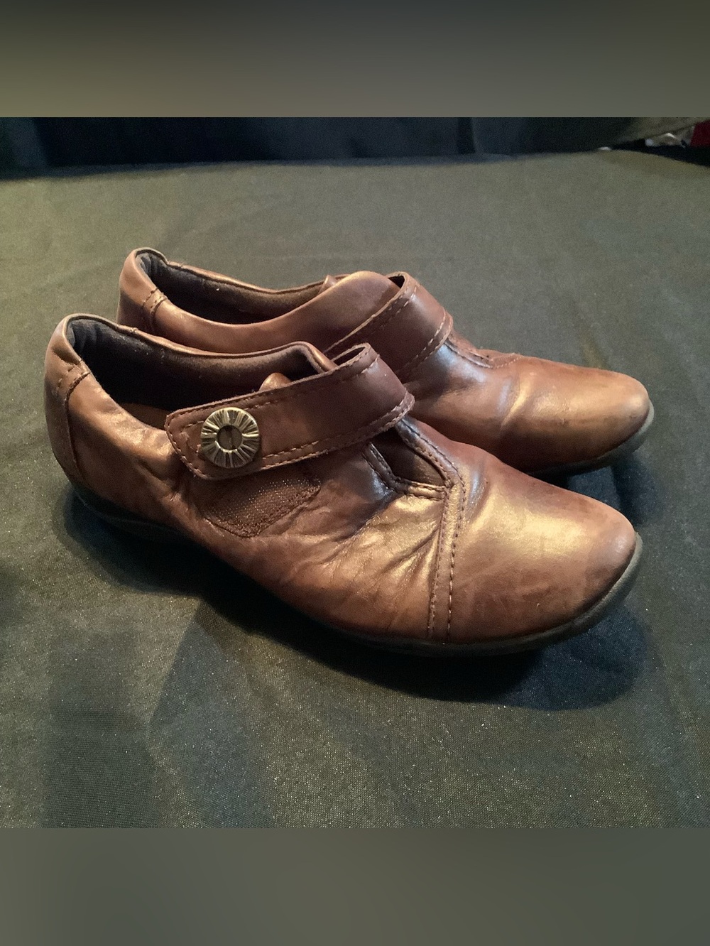 CLARKS  Leather Strap Casual Flats